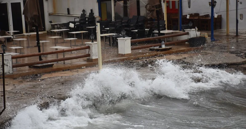 Muğla da şiddetli fırtına alarmı Sözcü Gazetesi