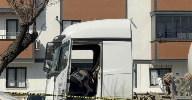 Tırın altındaki kasklı katil ağabeyi çıktı Öz kardeşini pusu kurup öldürdü Kocaeli Haberleri