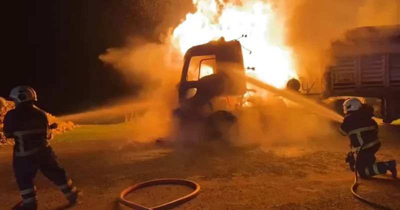 Mardin de tır alev alev yandı Sözcü Gazetesi