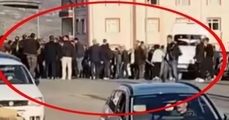 Akraba iki aile arasında kız kaçırma kavgası: Taşlı, sopalı ve bıçaklı kavgada 5 kişi yaralandı