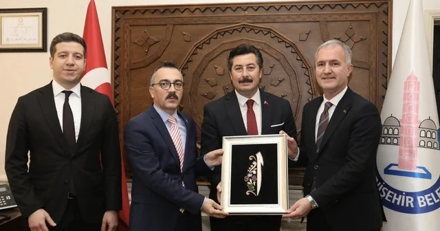 Bursa nın iki ilçesinde önemli işbirliği Hedef istihdam ve yeni yatırımlar kazandırmak için konuşuldu Bursa Haberleri