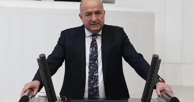 AK Partili Gider den Özgür Özel e: Boş ver sen köprüyü bedava yapmayı. Belediye başkanına talimat ver, suyu bedava da yapmasın, en azından ucuzlatsın Çanakkale Haberleri