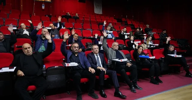 Ayvalık Belediyesi nin 2025 Yılı Faaliyet Raporu oy birliğiyle kabul edildi Balıkesir Haberleri