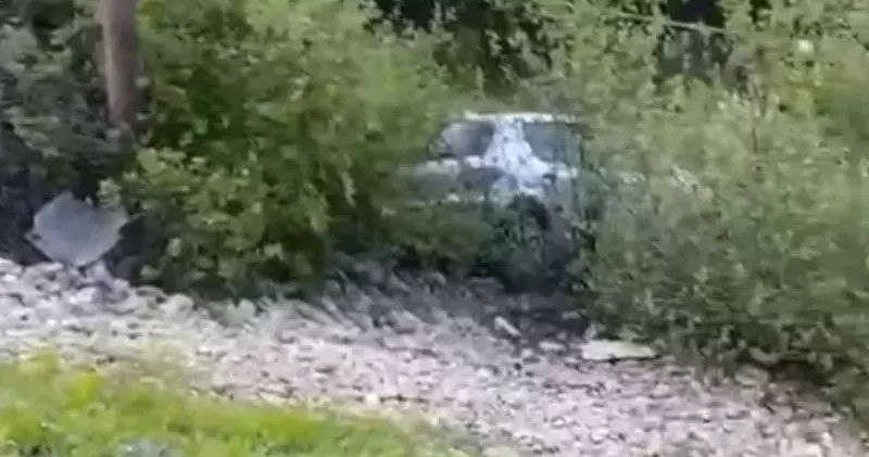 Mersin’de otomobil şarampole devrildi: 1 ölü, 1 yaralı