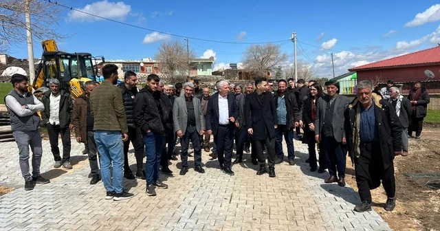 Çermik Belediyesi nin kilitli parke taş döşeme çalışmaları sürüyor Diyarbakır Haberleri