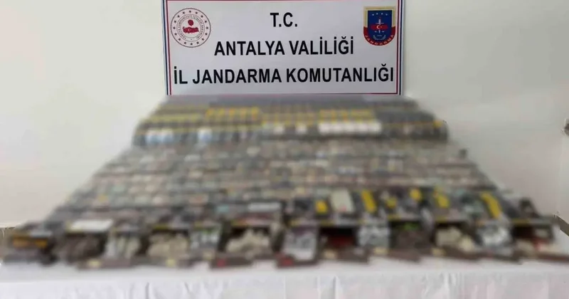 Manavgat’ta 5 bin paket kaçak sigara ele geçirildi