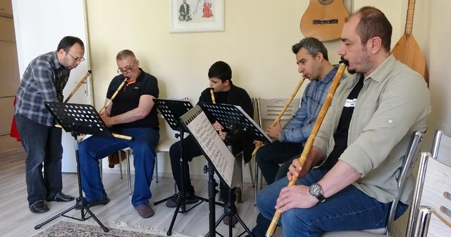 Kütahya da ney geleneği sürdürülüyor Sanat ve maneviyat aynı nefeste buluşuyor Kütahya Haberleri