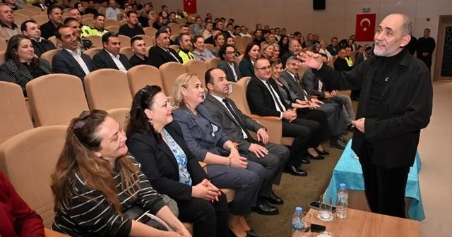 Polis teşkilatına moral ve motivasyon semineri Eskişehir Haberleri