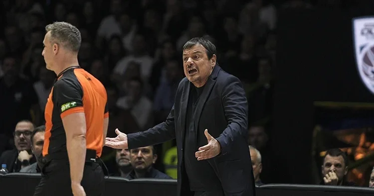 Ergin Ataman: Başkanımız Dimitris Giannakopoulos’u tutuklamaya çalışıyorlar!