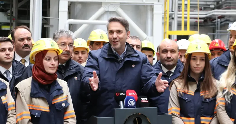 Eskişehir’de 500 milyon dolarlık imza! Bakan Bayraktar 3 dev tesis için tarih verdi