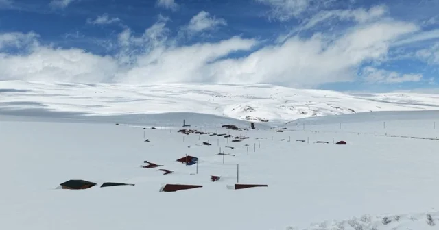 Bilbilan Yaylası nda kar manzarası Artvin Haberleri