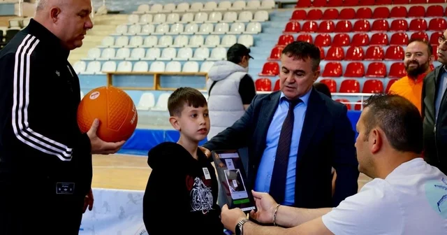İl Müdürü Demir den sportif yetenek taramasına yerinde takip Bilecik Haberleri