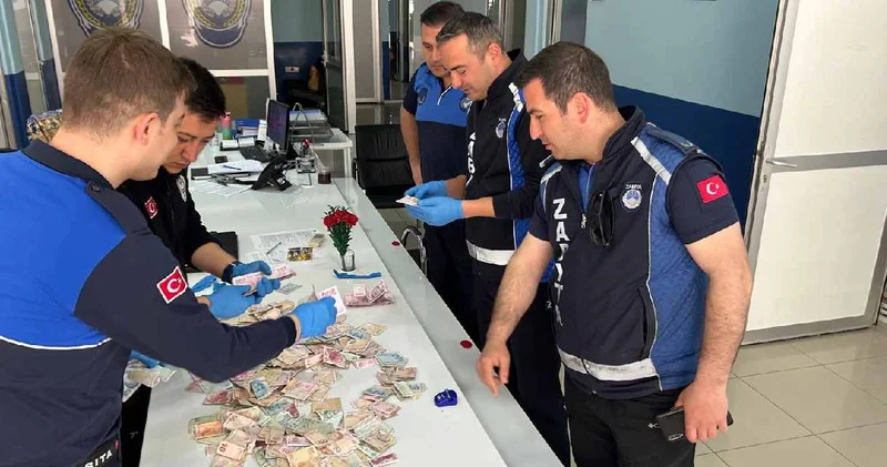 Dilencinin üzerinden binlerce lira çıktı