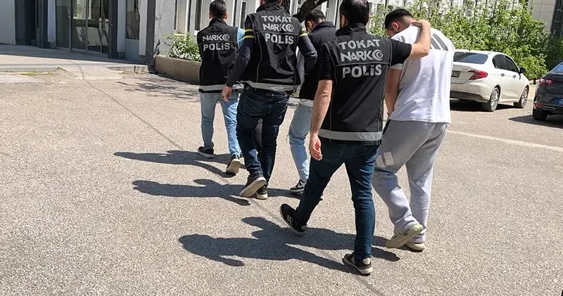 Tokat ta uyuşturucu ticareti operasyonu; 2 tutuklama, 2 ev hapsi kararı