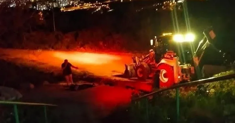 Çalışma sırasında doğal gaz hattı zarar gördü: Operatör bayıldı Kocaeli Haberleri