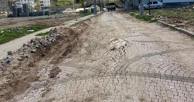 Mazıdağı nda bozuk yollar tepki çekiyor Mardin Haberleri