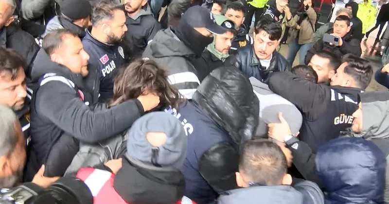 SON DAKİKA 1 Mayıs ta İstanbul da 350 kişiye gözaltı Sözcü Gazetesi