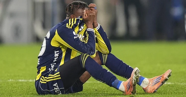 Nene den Fenerbahçe ye kötü haber! Yıldız futbolcu ameliyat masasına yatacak