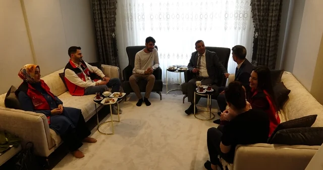 Evlilik kredisiyle yuva kuran çift ilk çocuklarını kucağına aldı Gaziantep Haberleri