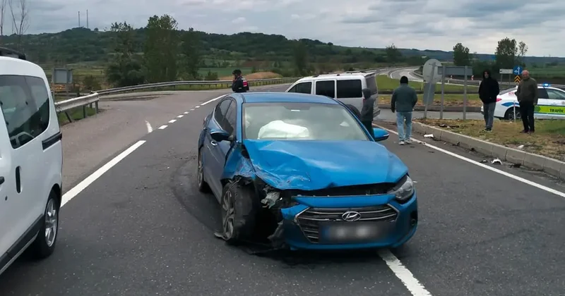 Edirne de trafik kazası! Kaymakam ve 3 kişi yaralı