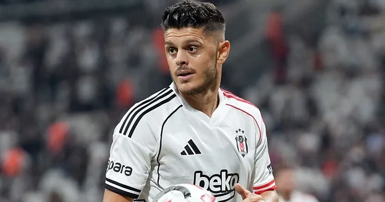 Beşiktaş ta maç öncesi Rashica sakatlandı!