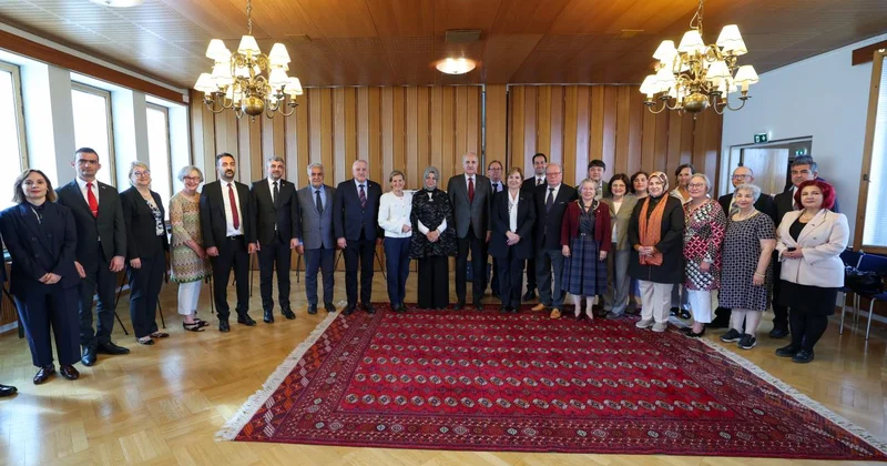 Kurtulmuş, Finlandiya da Türk ve Tatar toplumu temsilcileriyle bir araya geldi
