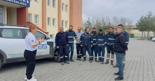 Aras Edaş tan sahada güvenlik için personele güvenli sürüş eğitimi Erzurum Haberleri