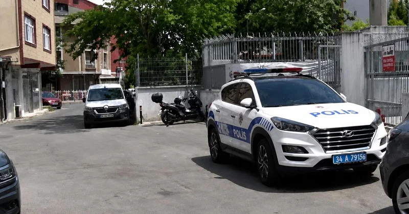 Eyüpsultan da ders sırasında 2. kattan atlayan öğrenci hastaneye kaldırıldı