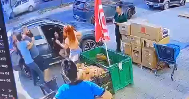DEHŞET ANI KAMERADA! Son dakika haberi: Sevgilisi ile onu kurtaran kadını feci dövdü Mersin haberleri Son dakika haberleri