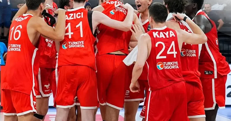 Milli Takım dan muhteşem zafer! Çeyrek finaldeyiz
