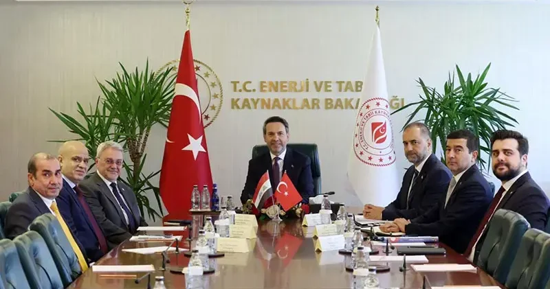 Bakan Bayraktar, Iraklı bakan yardımcılarıyla görüştü