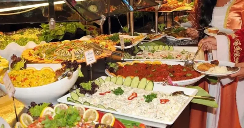 Restoranlarda yeni dönem: Bakan Yumaklı resmen duyurdu: Süre bugün doldu!
