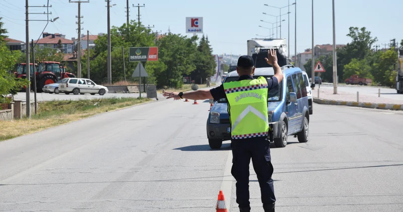 Son dakika: Ankara İl Emniyet Müdür Yardımcısı Tandoğan: NATO Zirvesi güvenlik tedbirleri kapsamında şu ana kadar 900 e yakın şok uygulama yapıldı Son dakika haberleri