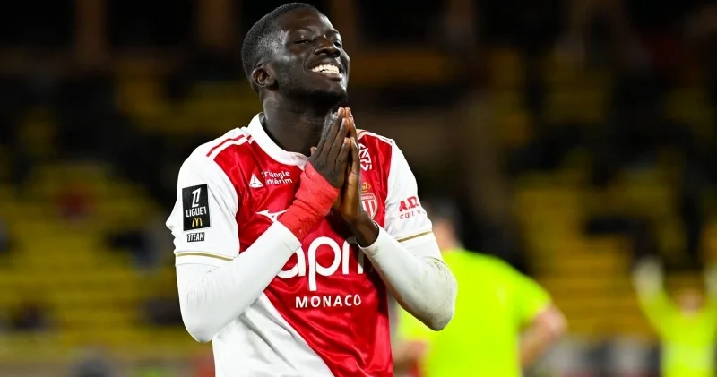 Kassoum Ouattara kimdir, kaç yaşında ve hangi mevkide oynuyor? Ouattara Beşiktaş’a transfer oldu mu, İstanbul’a ne zaman gelecek? Transfer Haberleri
