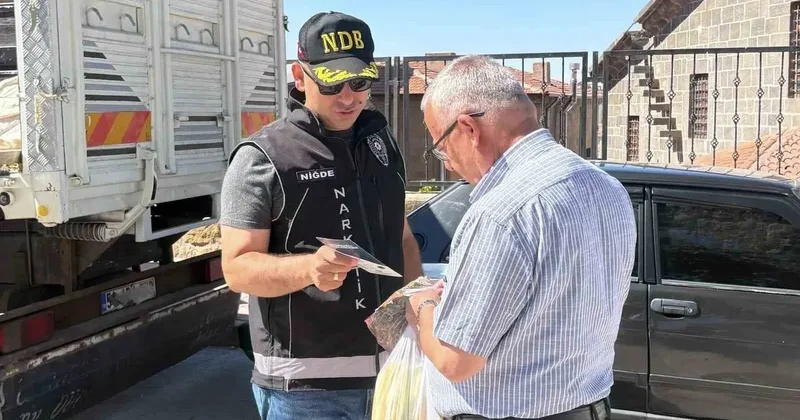 Niğde polisinden uyuşturucuya karşı bilinçlendirme seferberliği