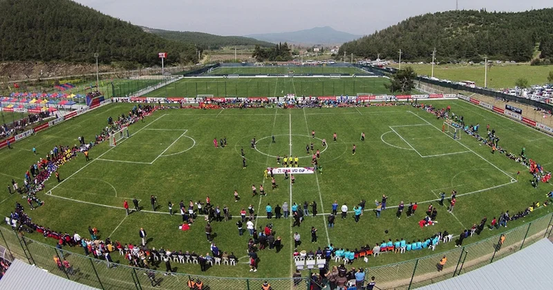 Türk futbolunun 103 yıllık çınarı, ligden çekildi Sözcü Gazetesi