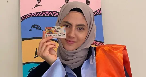 İstanbul haberleri Emine’nin kep takma hayali gerçek oldu 01 Temmuz 2026