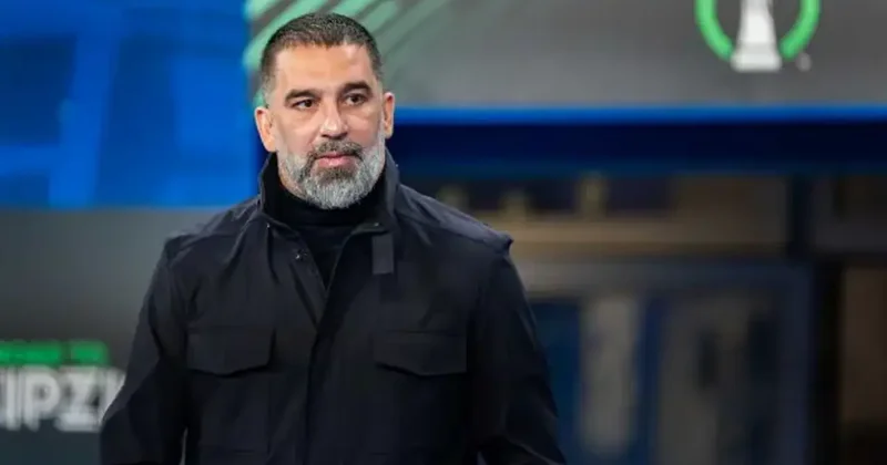 Milli Takım ın başına geçecek mi? Arda Turan dan bir cümlelik yanıt