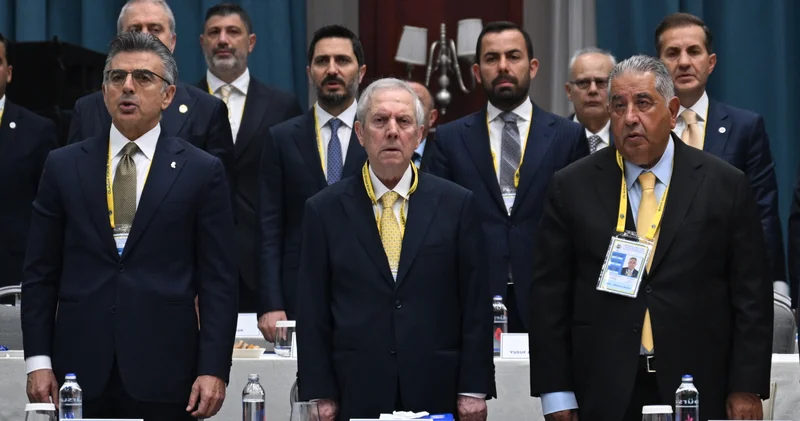 Fenerbahçe de başkan Aziz Yıldırım dan Orhan Demirel e tepki!