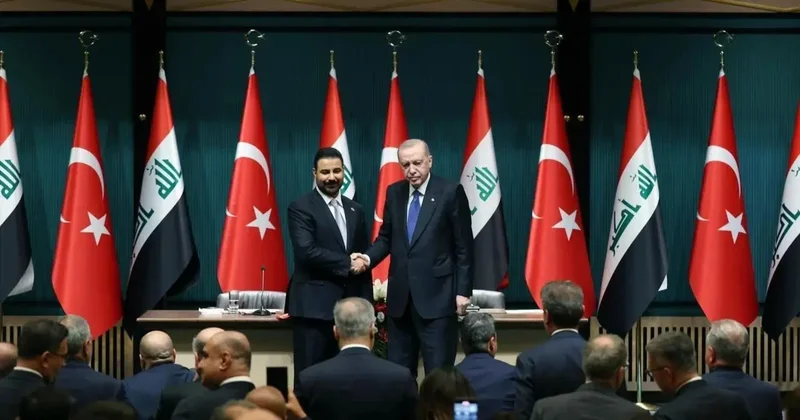 Küresel ticarete taze kan: Kalkınma Yolu Projesi Süveyş ve Hürmüz e meydan okuyor