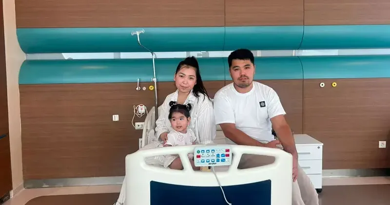 Sindirim, idrar ve üreme çıkışı tek olan Kırgız bebek, İstanbul da sağlığına kavuştu