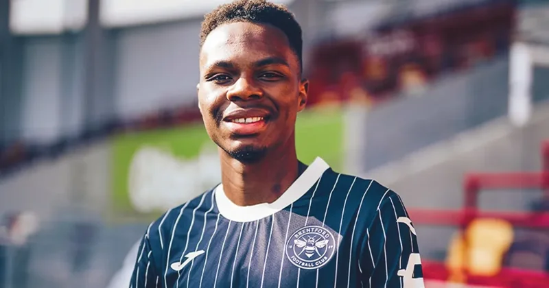 Mamadou Sangare, Brentford’a imza attı!