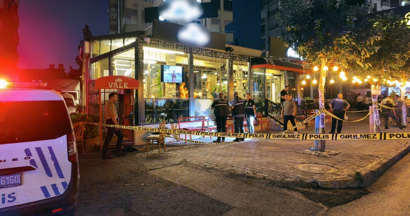 Adana haberleri: Saldırganları durdurmaya çalışmıştı... Kebapçıya düzenlenen saldırıda yaralanan Samet Aksoy, hayatını kaybetti son dakika haberler Son dakika haberleri