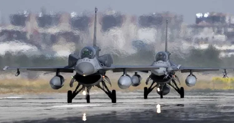 Türk F 16 ları Çin de manşet! Rusya sınırında yeni dönem