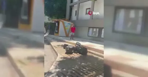 839 bin TL lik cezaya öfkelendi: Manavgat Belediyesi önünde ses sistemini yaktı