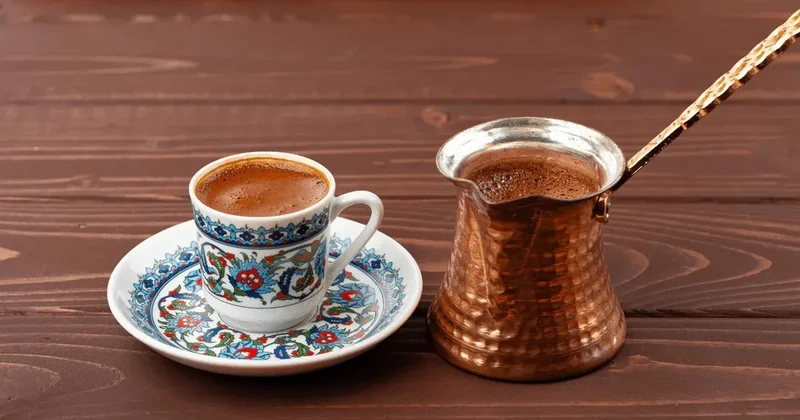 Kahve seçiminiz karakterinizi söylüyor: Siz hangi dünya kahvesisiniz?
