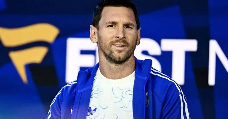 Messi den İspanya da ikinci büyük hamle: Bu kez 105 yıllık takımı satın aldı Sözcü Gazetesi