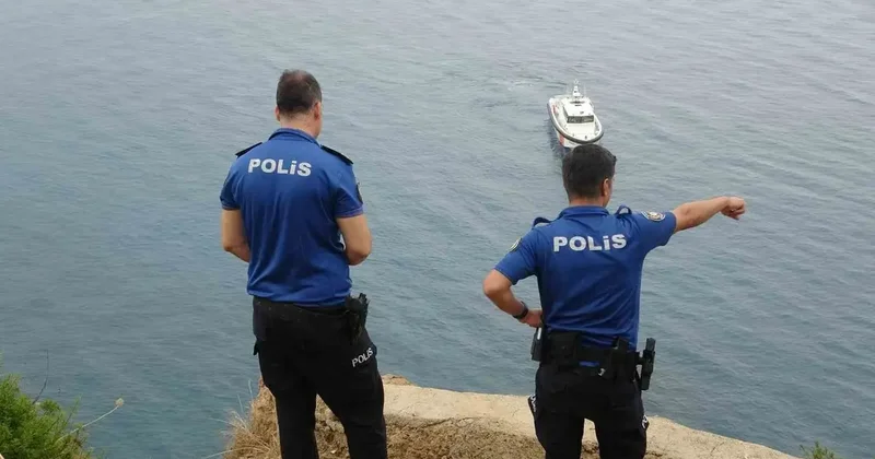 Antalya’da Yardım edin çığlığı ekipleri alarma geçirdi