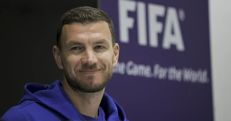 Bir devir sona eriyor! Edin Dzeko dan veda