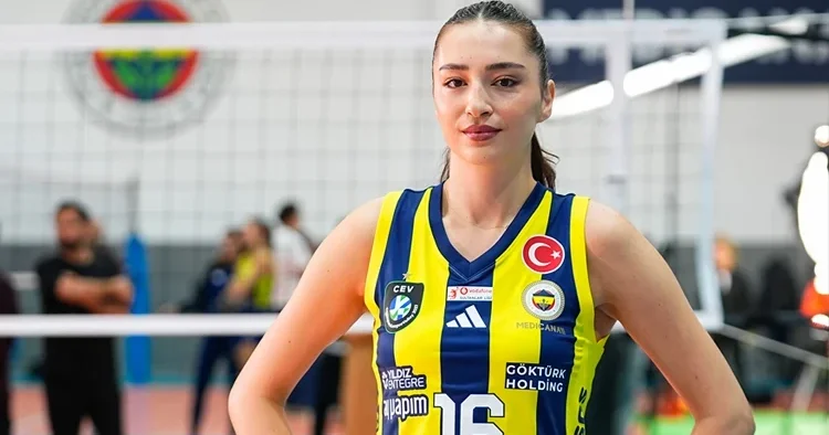 Saliha Şahin: Fenerbahçe her zaman en yukarısı için oynayan bir takım!